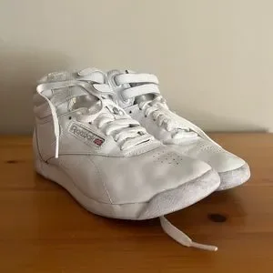 Reebok shoes velcro strap hotsell